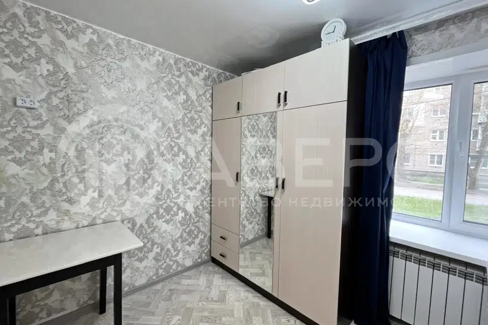 Продаётся 1-комнатная квартира, 13.5 м²