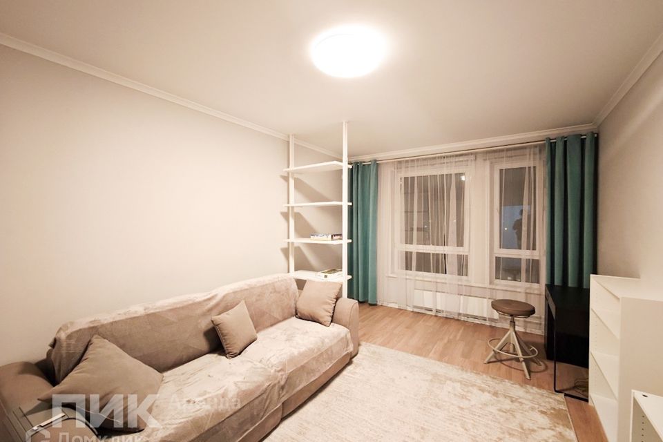 Сдаётся 2-комнатная квартира, 70 м²