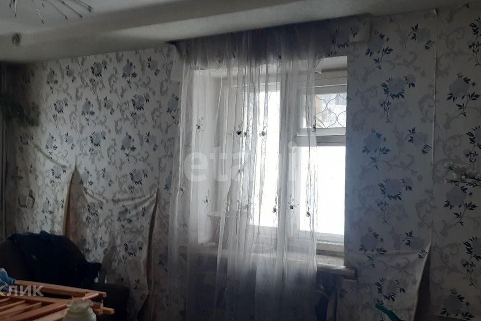Продаётся 4-комнатная квартира, 71.7 м²