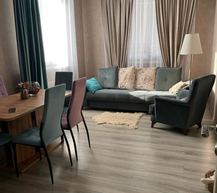 Продаётся 3-комнатная квартира, 82 м²