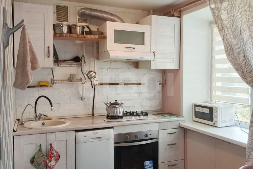 Сдаётся 3-комнатная квартира, 53.6 м²