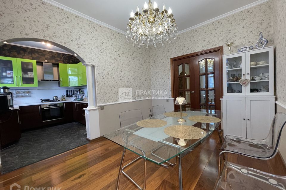 Продаётся 4-комнатная квартира, 85.2 м²