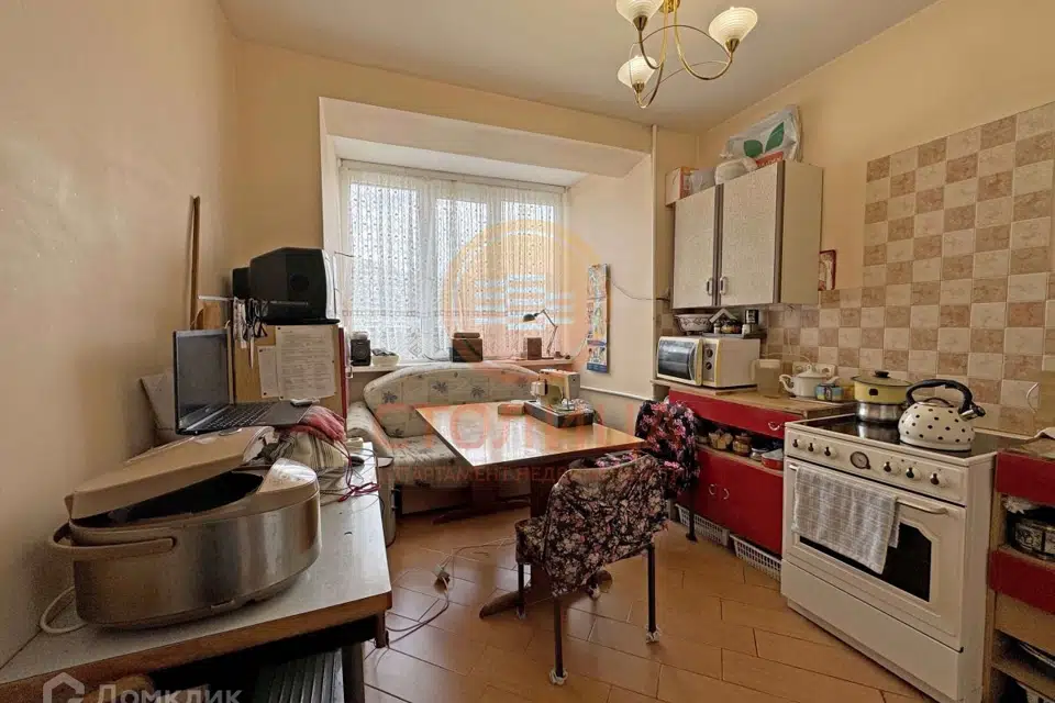 Сдаётся комната в 3-комн. квартире, 12 м²
