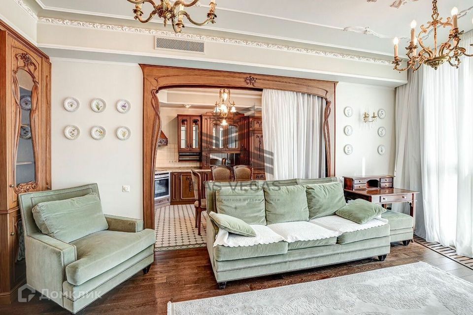 Сдаётся 2-комнатная квартира, 79.2 м²