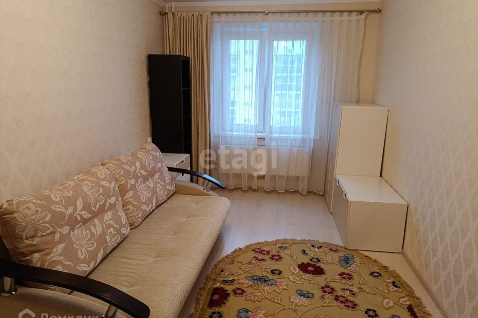 Продаётся 3-комнатная квартира, 75.7 м²