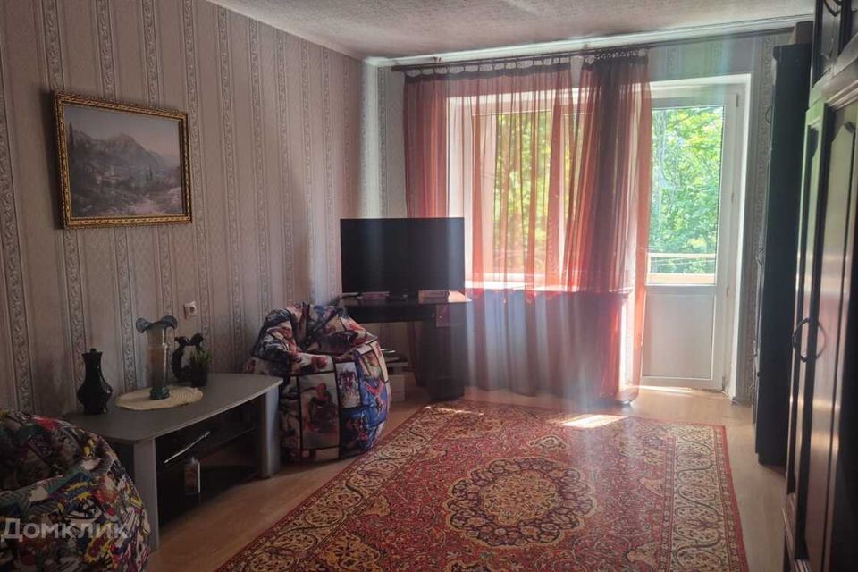 Продаётся 2-комнатная квартира, 53 м²