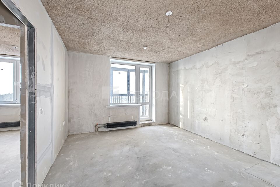 Продаётся 1-комнатная квартира, 42 м²