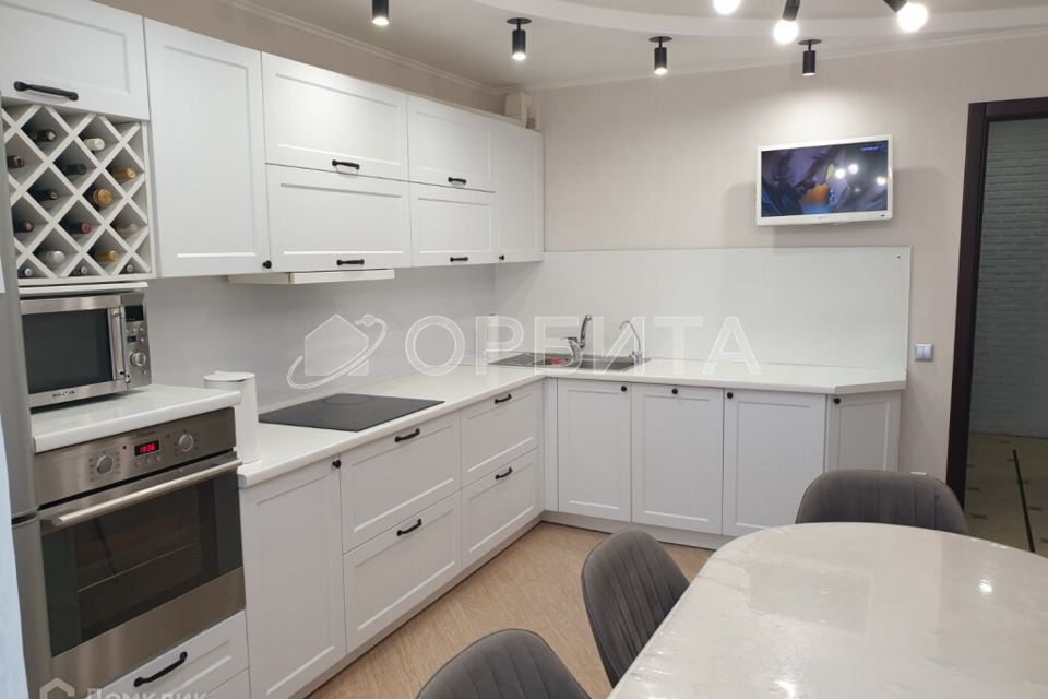 Продаётся 3-комнатная квартира, 90.6 м²