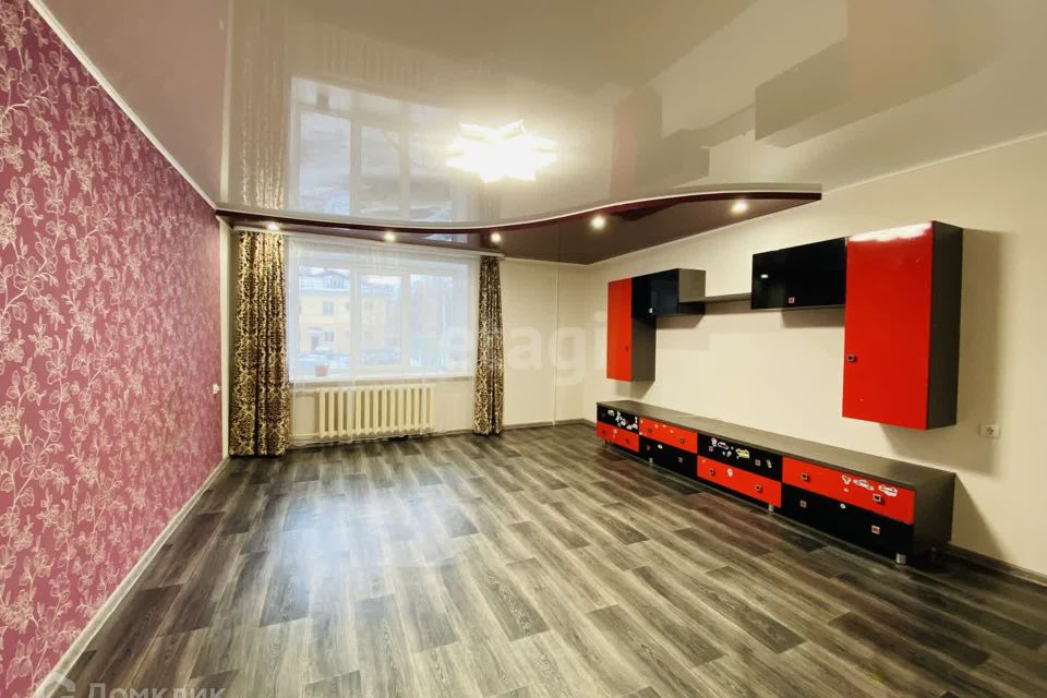 Продаётся 3-комнатная квартира, 82.2 м²