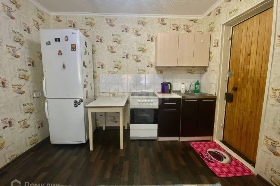 Сдаётся комната в 4-комн. квартире, 17 м²