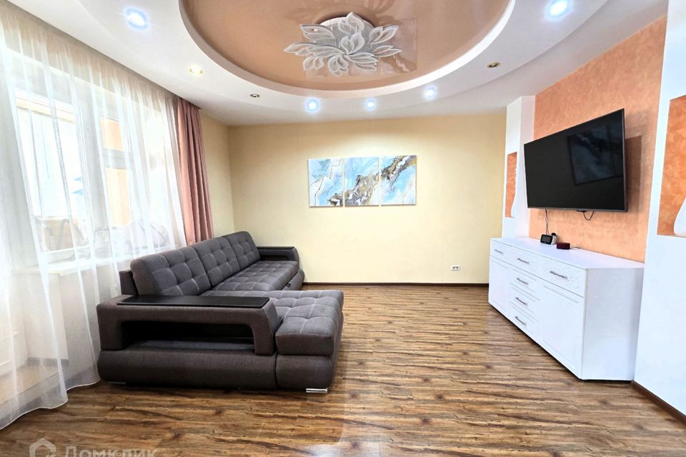 Продаётся 2-комнатная квартира, 56.2 м²