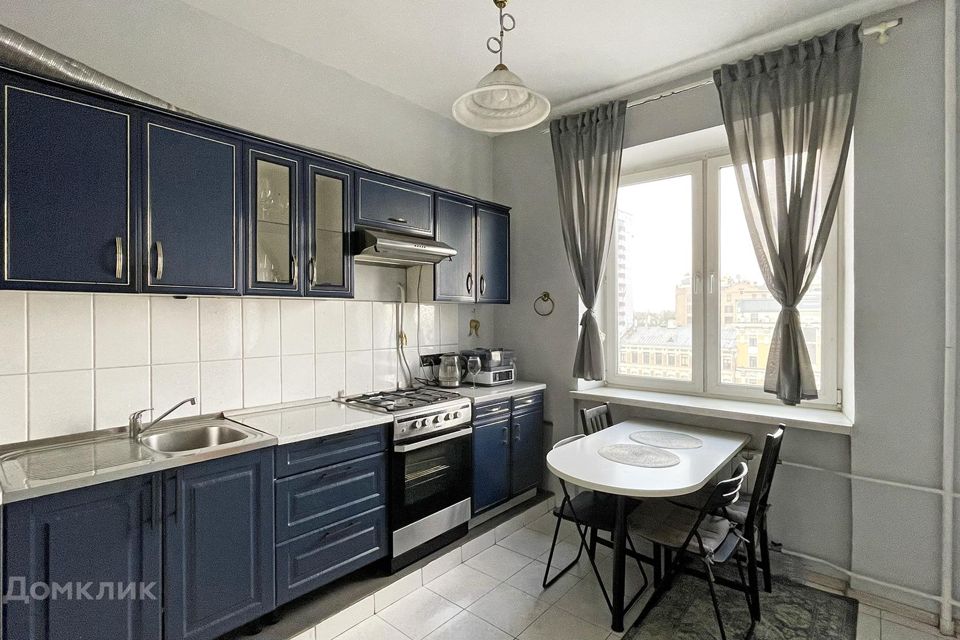 Продаётся 2-комнатная квартира, 53.3 м²