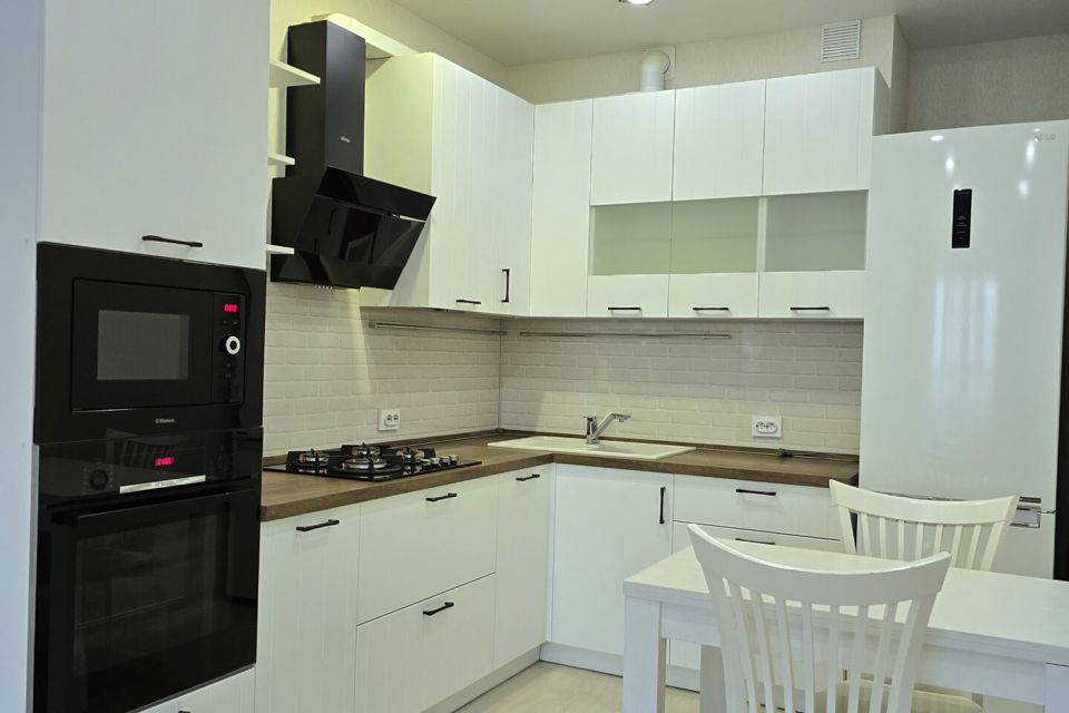 Сдаётся 1-комнатная квартира, 45 м²
