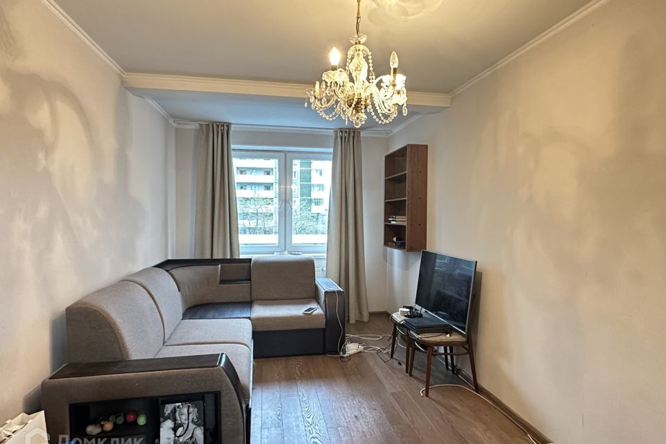 Продаётся 2-комнатная квартира, 59.6 м²