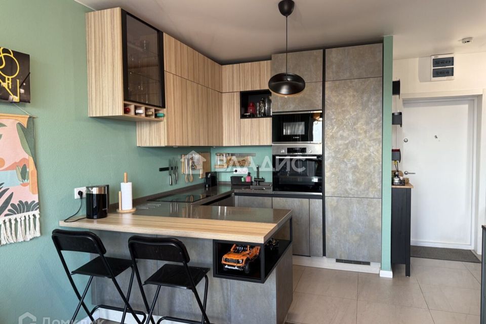 Продаётся 1-комнатная квартира, 43.2 м²