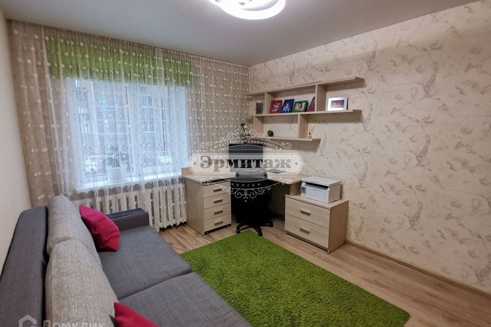 Продаётся 3-комнатная квартира, 60.3 м²