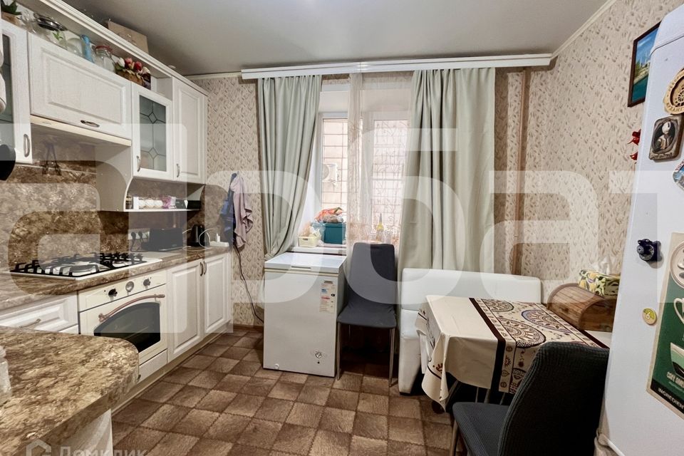Продаётся 3-комнатная квартира, 59.5 м²