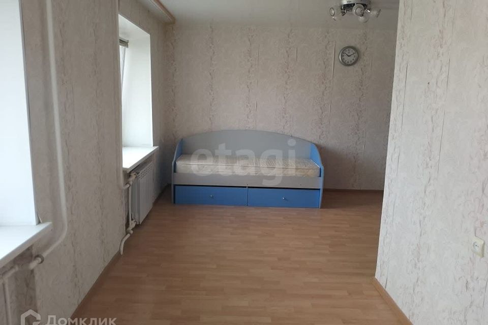 Продаётся комната в 1-комн. квартире, 25 м²