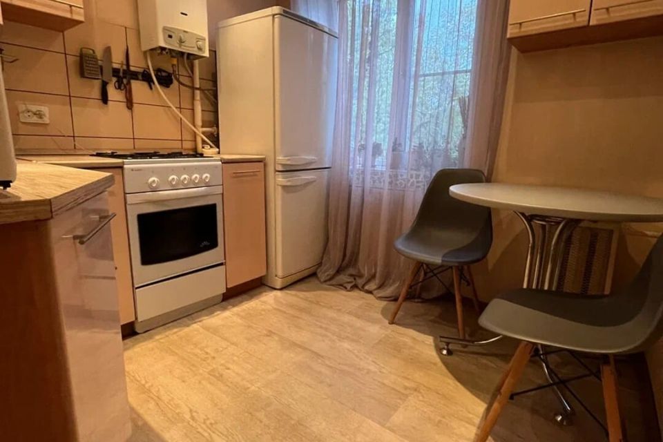 Продаётся 2-комнатная квартира, 44.8 м²