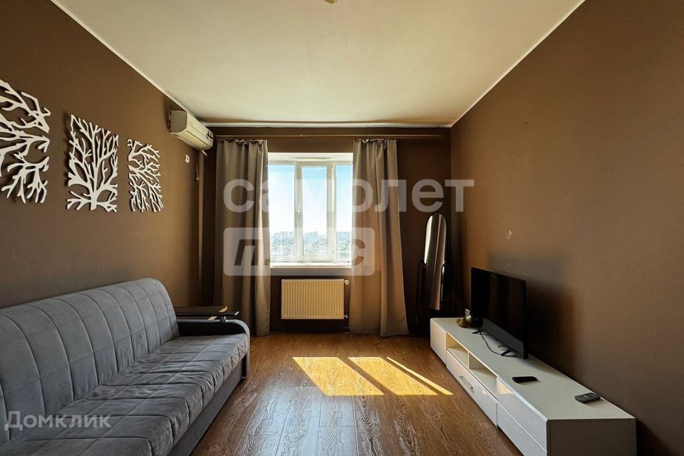 Продаётся 1-комнатная квартира, 39 м²