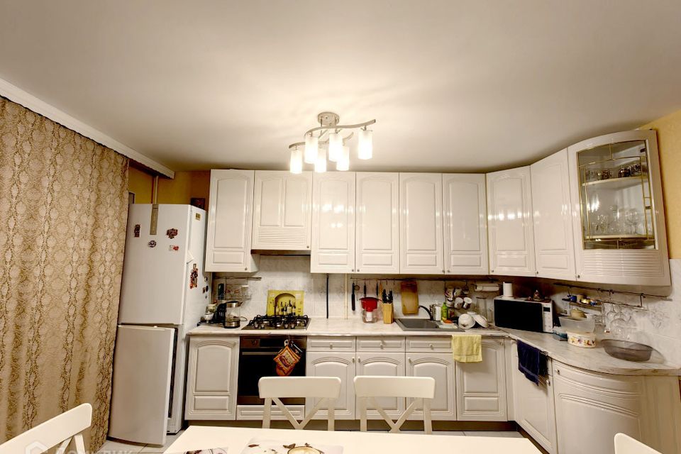 Продаётся 1-комнатная квартира, 47 м²