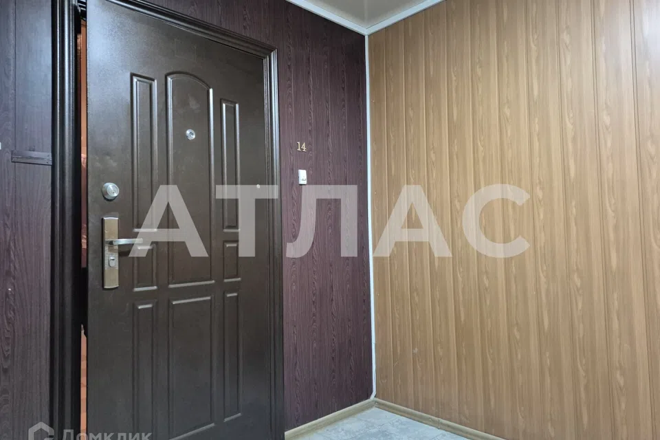 Продаётся 4-комнатная квартира, 108 м²