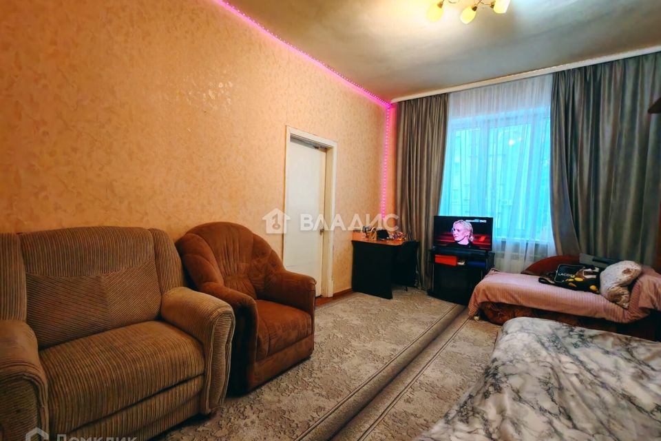 Продаётся 2-комнатная квартира, 54.4 м²