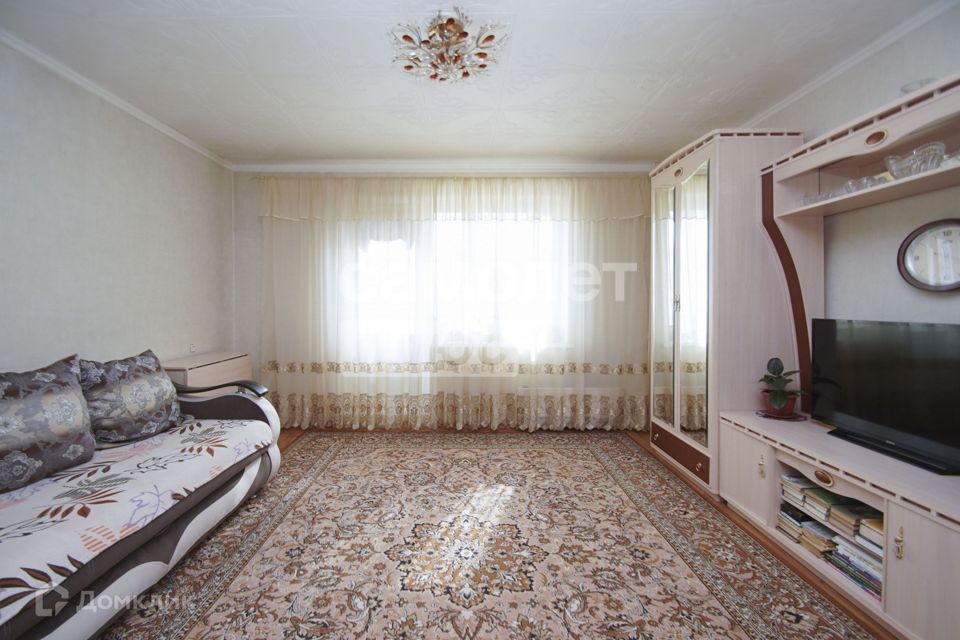 Продаётся 4-комнатная квартира, 77.2 м²