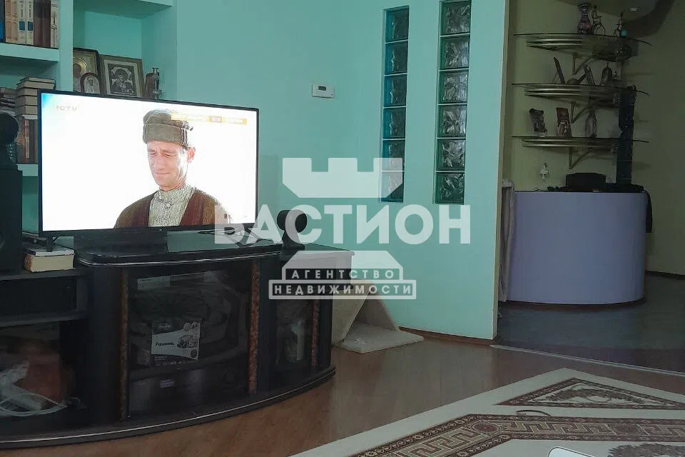 Продаётся 3-комнатная квартира, 100 м²