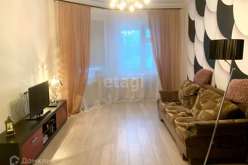 Продаётся 1-комнатная квартира, 39.1 м²