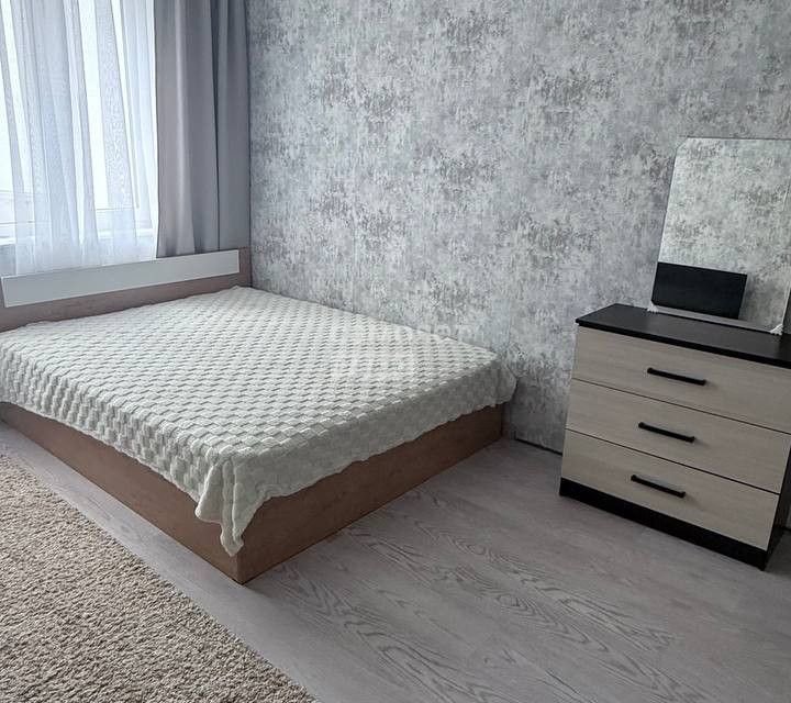 Продаётся 1-комнатная квартира, 37.3 м²