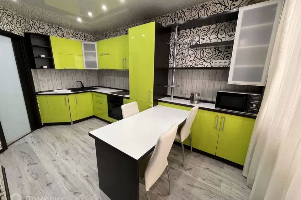 Продаётся 1-комнатная квартира, 48 м²