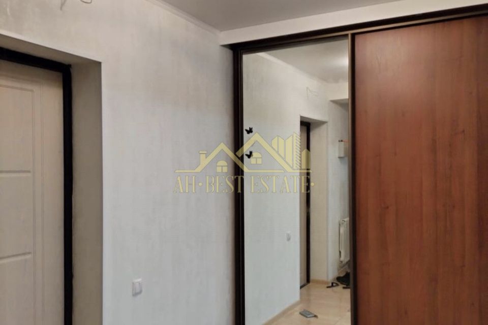 Продаётся 1-комнатная квартира, 40.7 м²