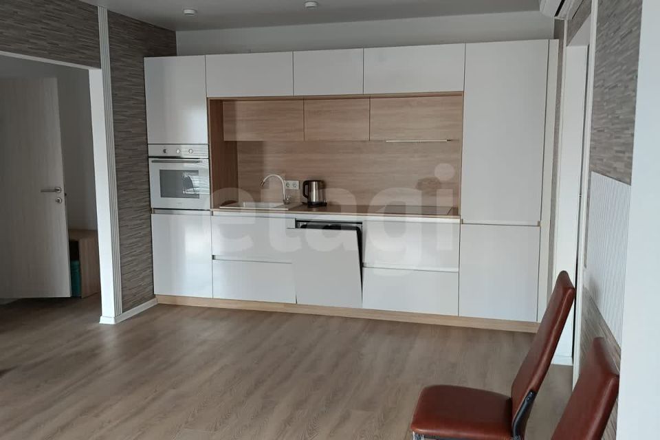 Продаётся 3-комнатная квартира, 58.2 м²