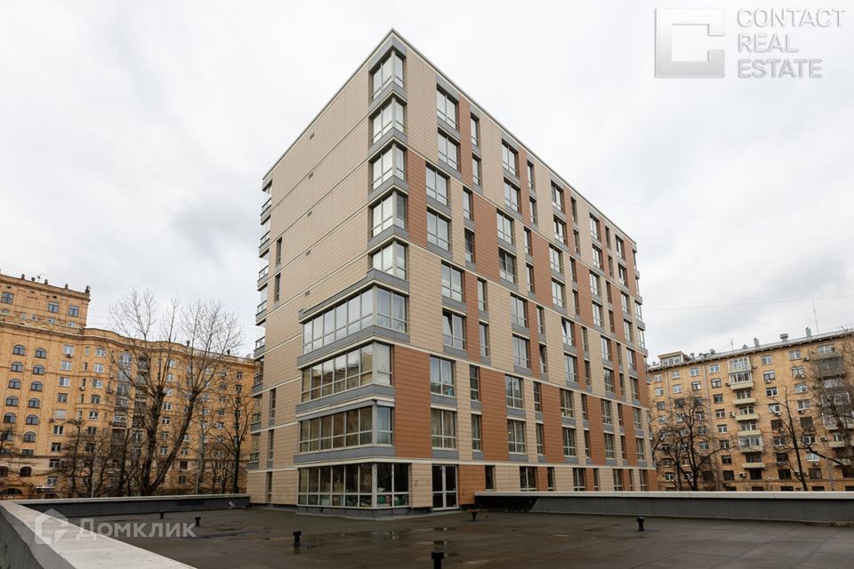 Продаётся 5-комнатная квартира, 250 м²