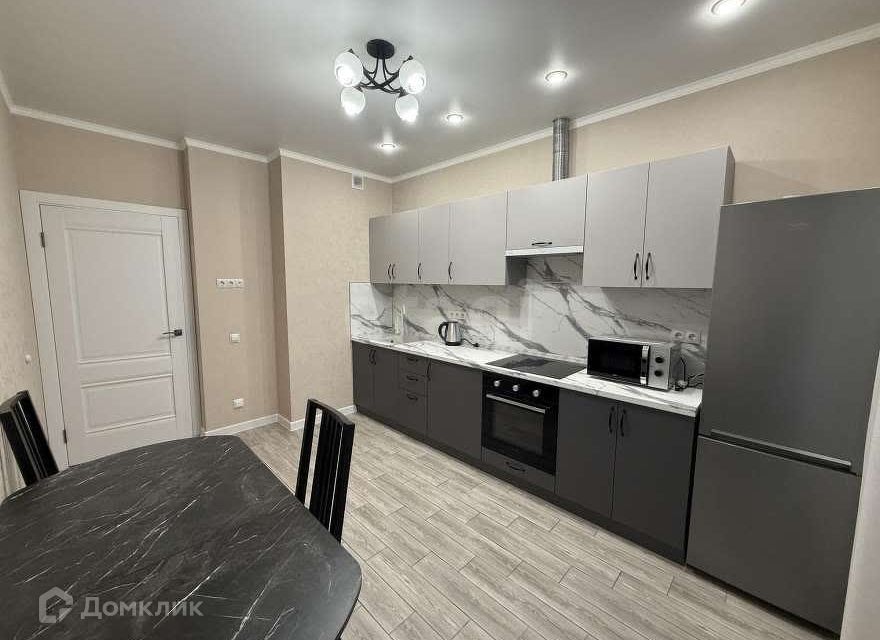 Сдаётся 1-комнатная квартира, 40 м²