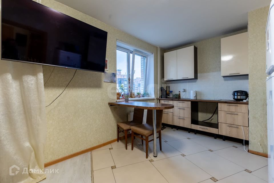 Продаётся 2-комнатная квартира, 64.5 м²