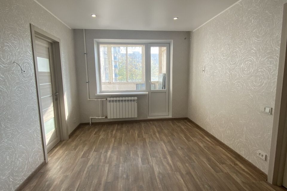 Продаётся 3-комнатная квартира, 56.5 м²