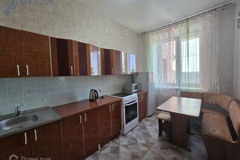 Сдаётся 2-комнатная квартира, 52 м²