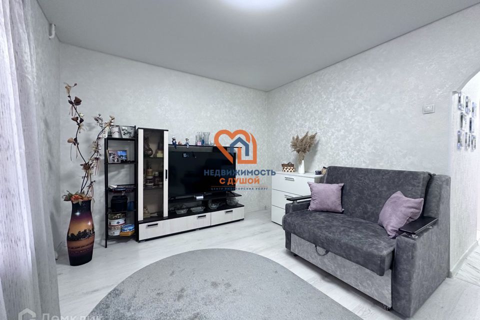 Продаётся 1-комнатная квартира, 37.9 м²