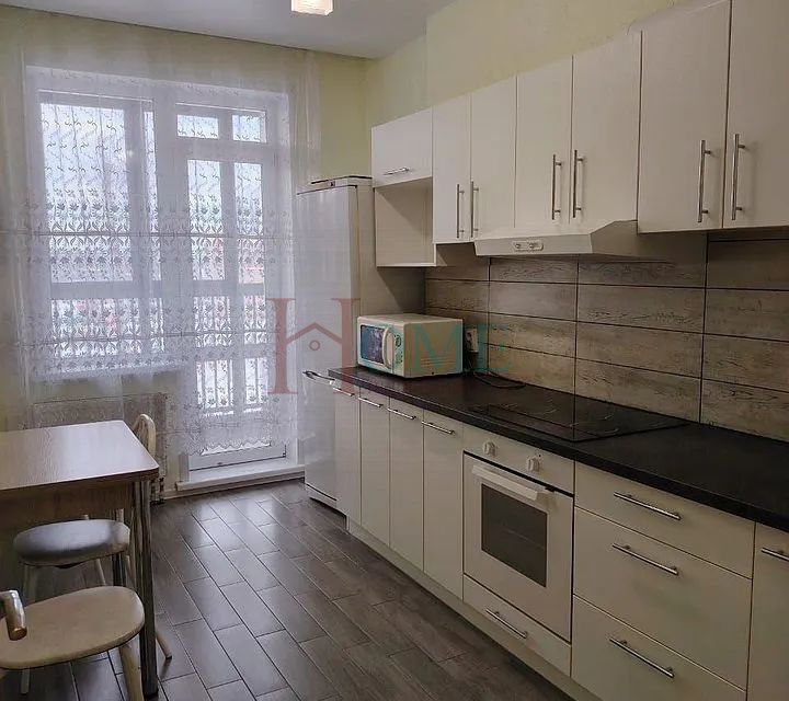 Сдаётся 2-комнатная квартира, 54 м²