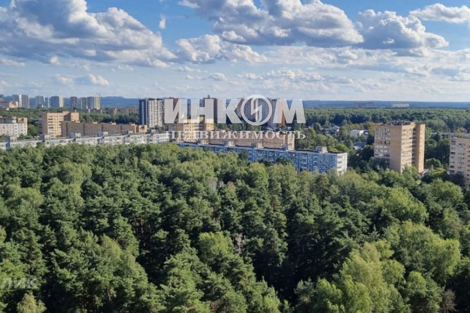Продаётся 1-комнатная квартира, 51 м²