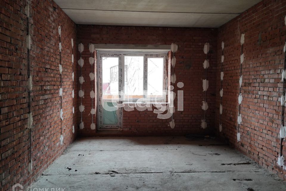 Продаётся 2-комнатная квартира, 64.9 м²