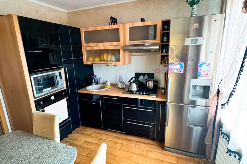 Продаётся 3-комнатная квартира, 60 м²