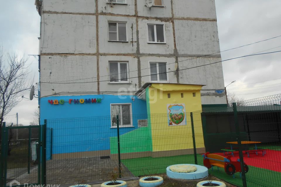 Продаётся 4-комнатная квартира, 60.2 м²