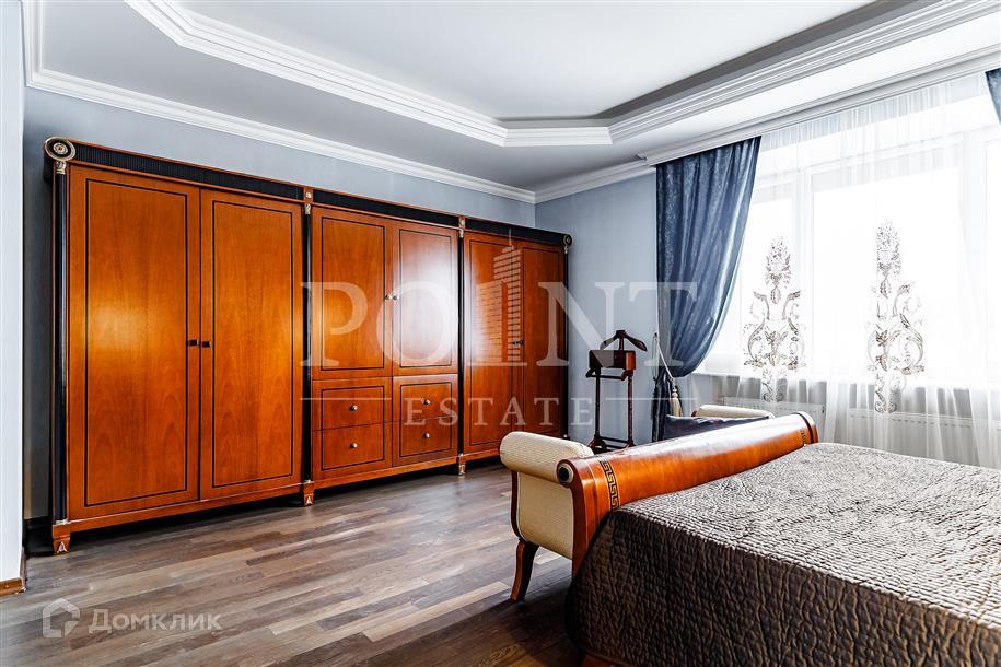 Продаётся 6-комнатная квартира, 224 м²