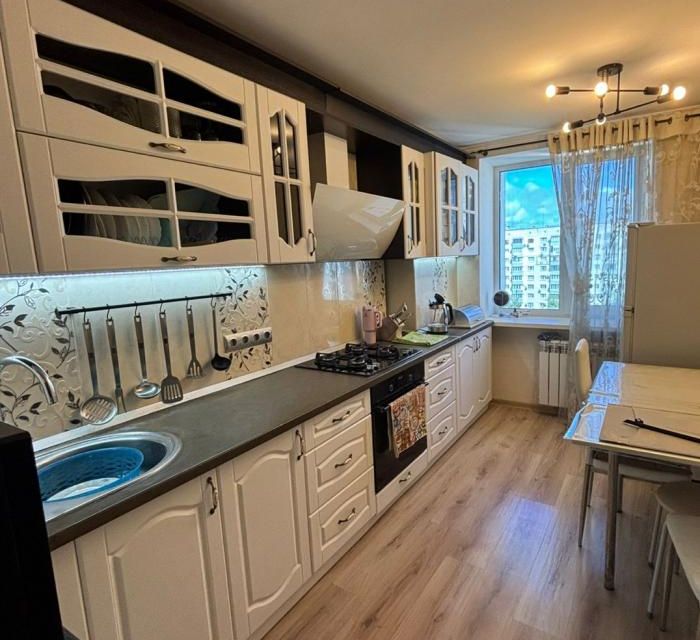Сдаётся 3-комнатная квартира, 80 м²