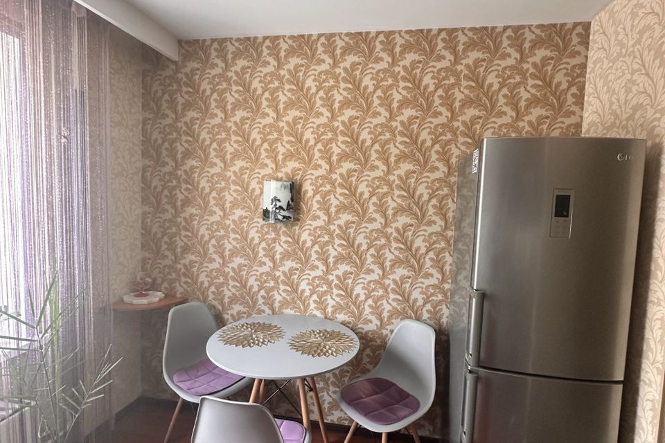 Продаётся 1-комнатная квартира, 41 м²