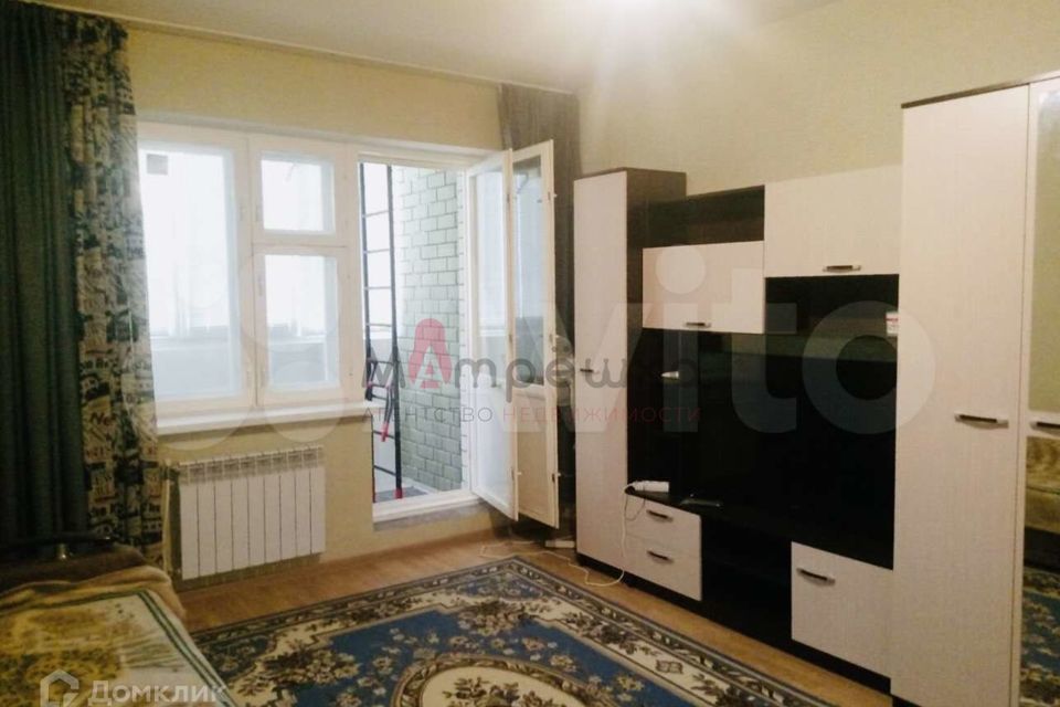 Продаётся 1-комнатная квартира, 44 м²
