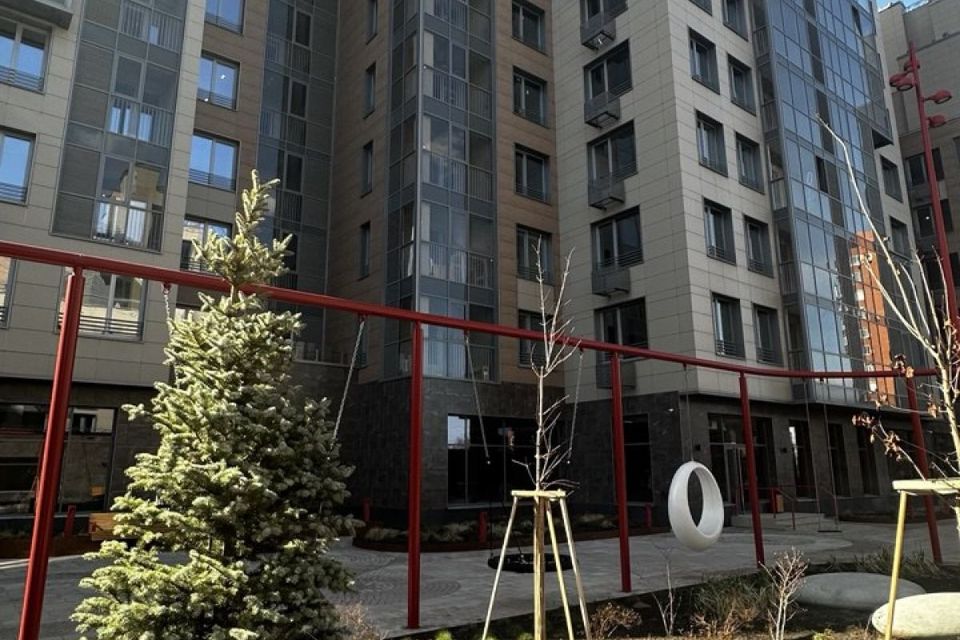 Продаётся 1-комнатная квартира, 48 м²